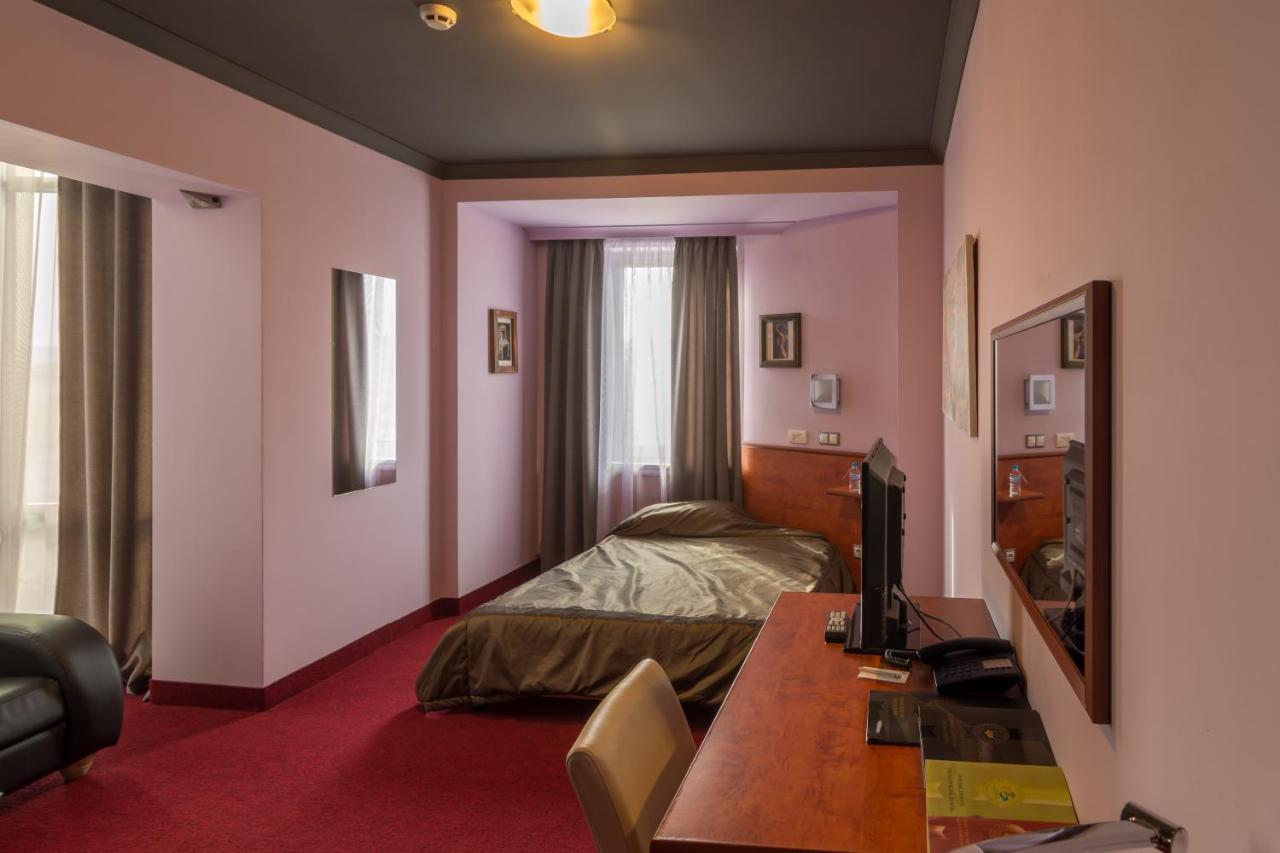 Diplomat Plaza Hotel & Resort لوكوفيت المظهر الخارجي الصورة